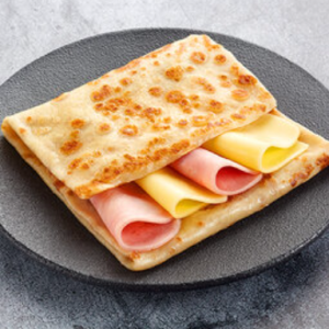 Double-layered ham and cheese pancake 196 grams
