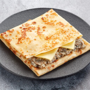 226 g Mushroom and Cheese Pancake